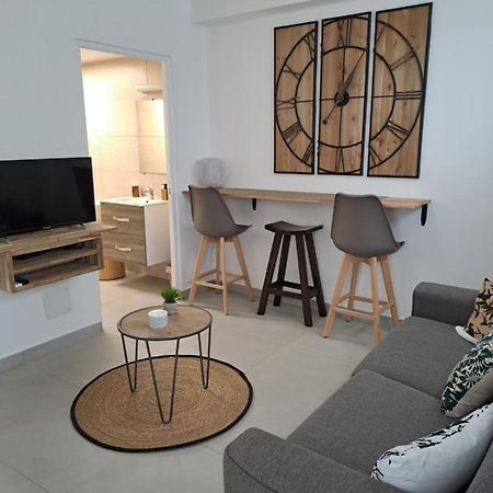 Appartement Cosy, T2 Situe En Centre Ville De Saint-Pierre Exteriér fotografie
