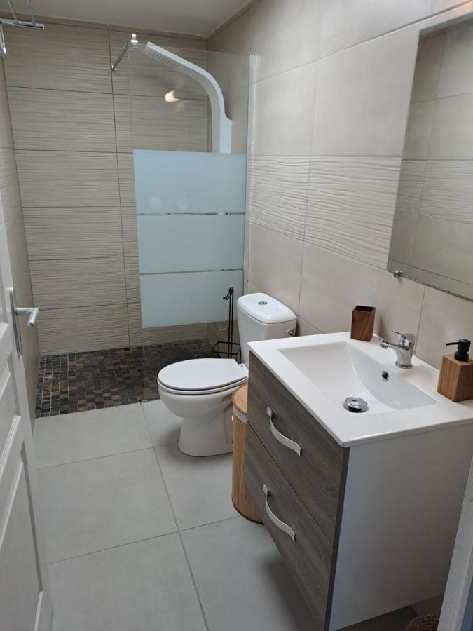 Appartement Cosy, T2 Situe En Centre Ville De Saint-Pierre Exteriér fotografie